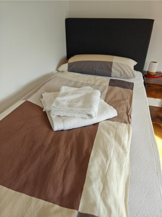 2Br Apartment, Parking, Wi-Fi, Tv In Berlin Karow Ngoại thất bức ảnh